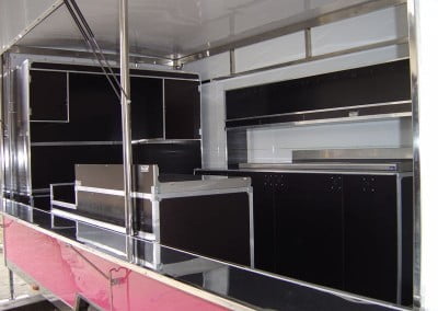 flight case pour cantine sur remorque